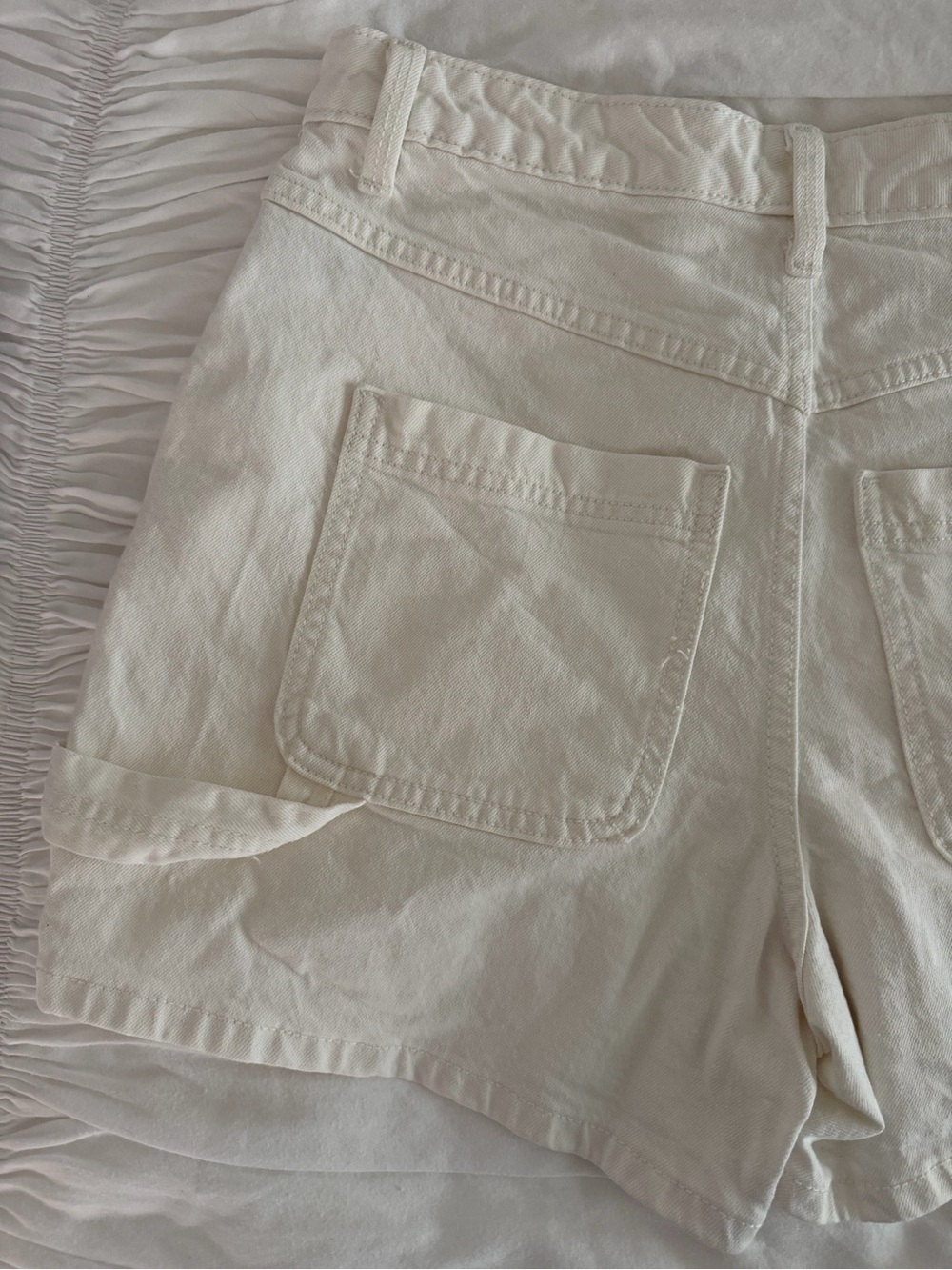 Universal Thread High Rise Midi Shorts Size 2/26 - Picture 6 of 11